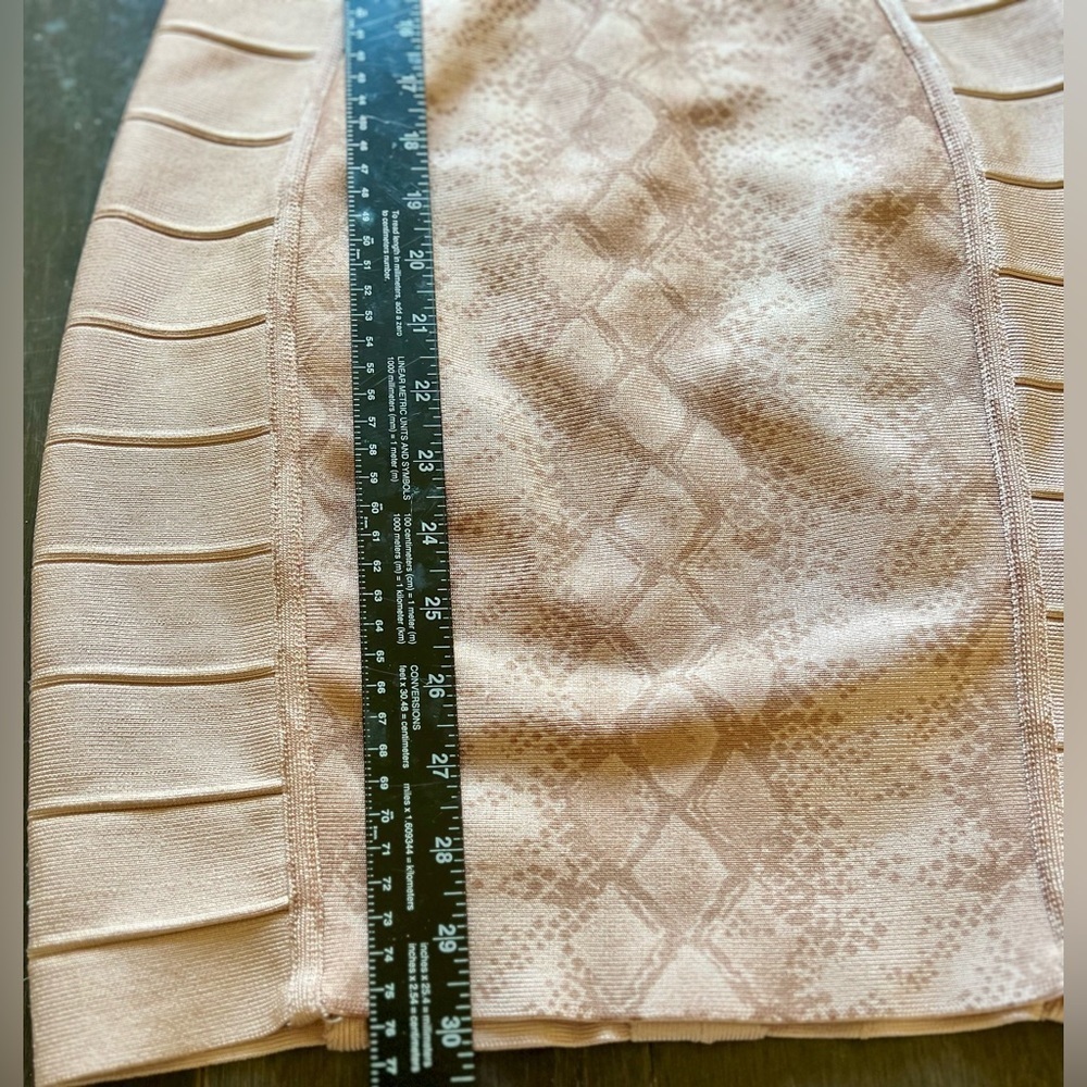 FOREVER UNIQUE Bandage Viper Snake Print Dress, Size 2 - Picture 13 of 15
